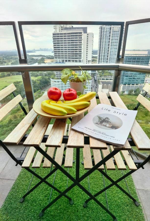 1519 Almas Suites Seaview Sunrise Netflix By Stay Nusajaya  Buitenkant foto