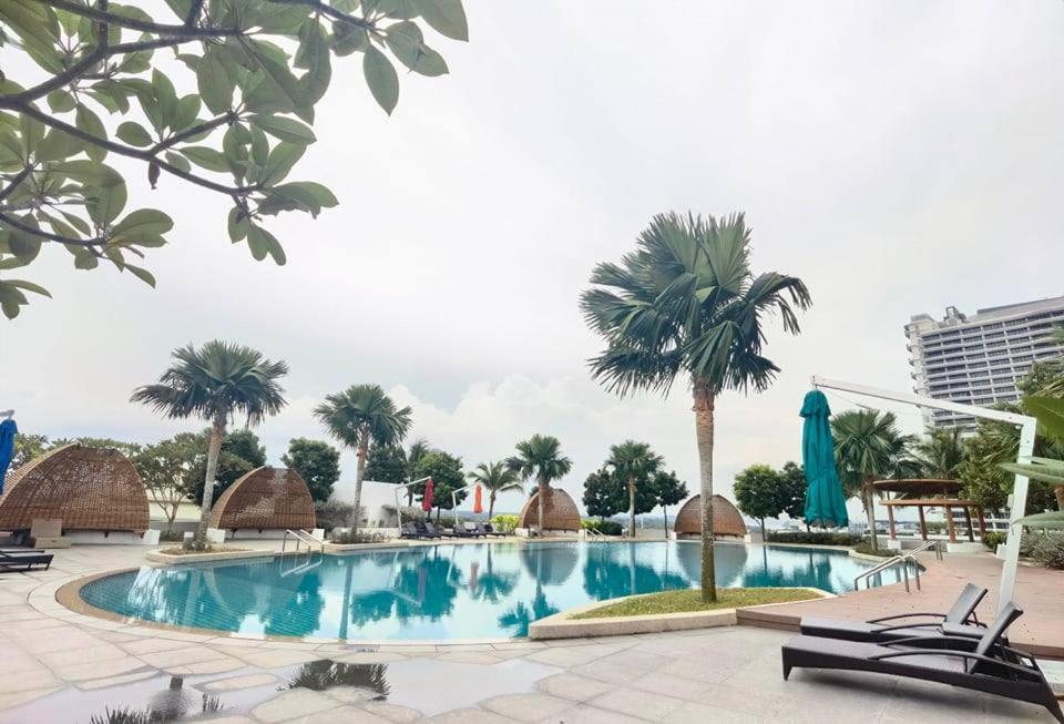 1519 Almas Suites Seaview Sunrise Netflix By Stay Nusajaya  Buitenkant foto